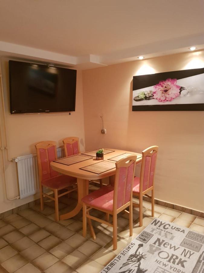 Gemuetliche Ferienwohnung Mit Kamin Und Sauna! Nistertal エクステリア 写真
